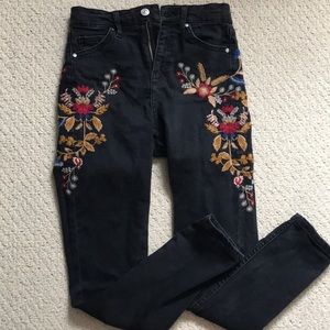 TopShop Jamie Embroidered Jean